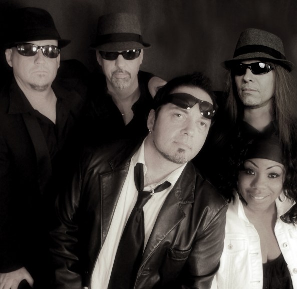 Midnite Blues Band featuring Jeff Swan